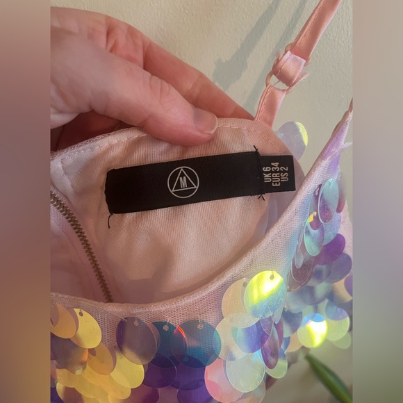 Miss Guided Sequin Festival Outfit - Picture 13 of 16